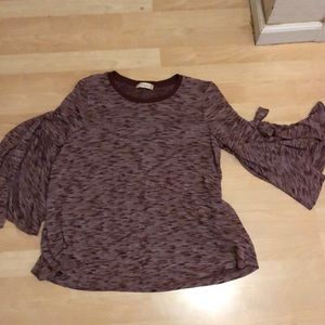 Soft long sleeve blouse with bows